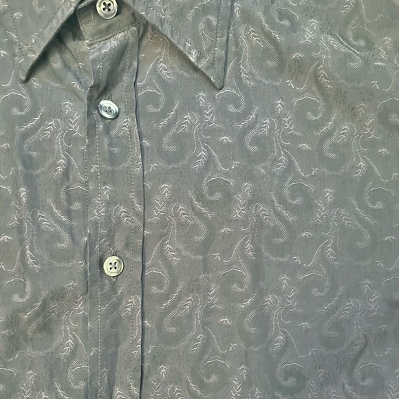 Black Paisley Men’s Hugo Boss Fitted Button Up Dress Shirt - Picture 6 of 8